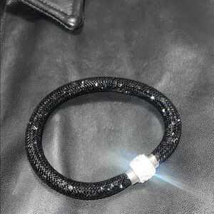 Bling Jewelry Black and Silver Crystal Mesh Bracelet Magnetic lock.